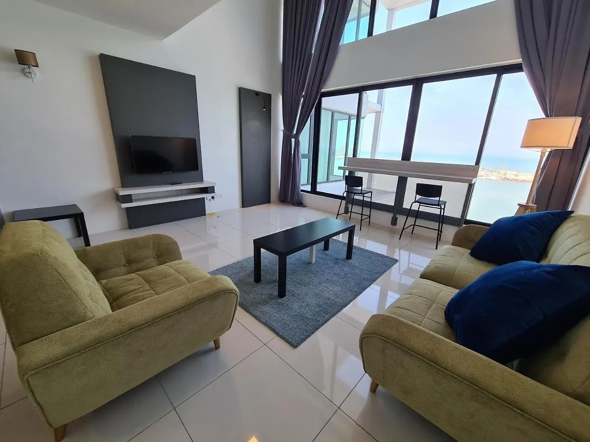 Sunrise Gurney Executive Premium Suite George Town